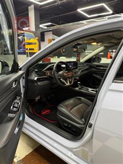 نيسان ألتيما